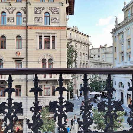 Trieste Center Rooms & Apartments - Fiori Di Trieste Exterior photo